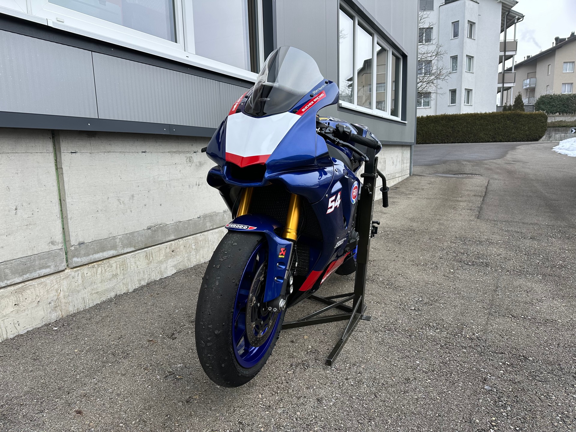 YAMAHA YZF-R1 ABS-image-3