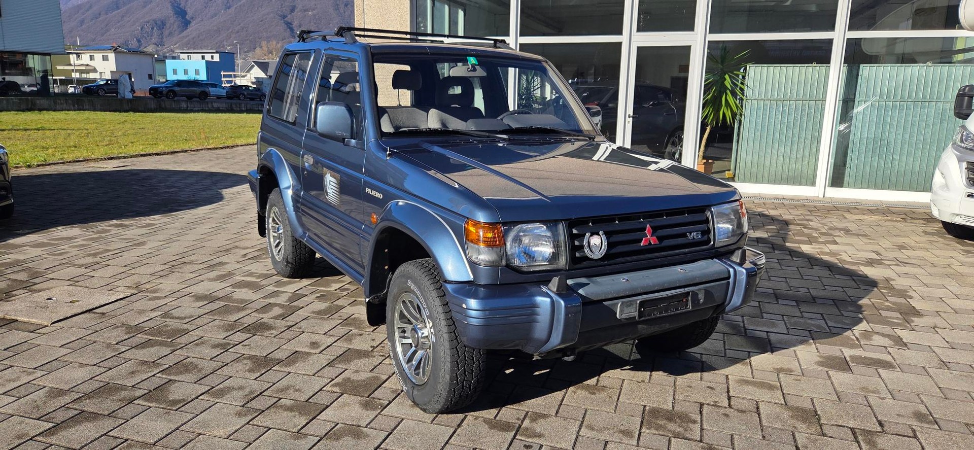 MITSUBISHI Pajero 3.0 V6 Metal-image-0