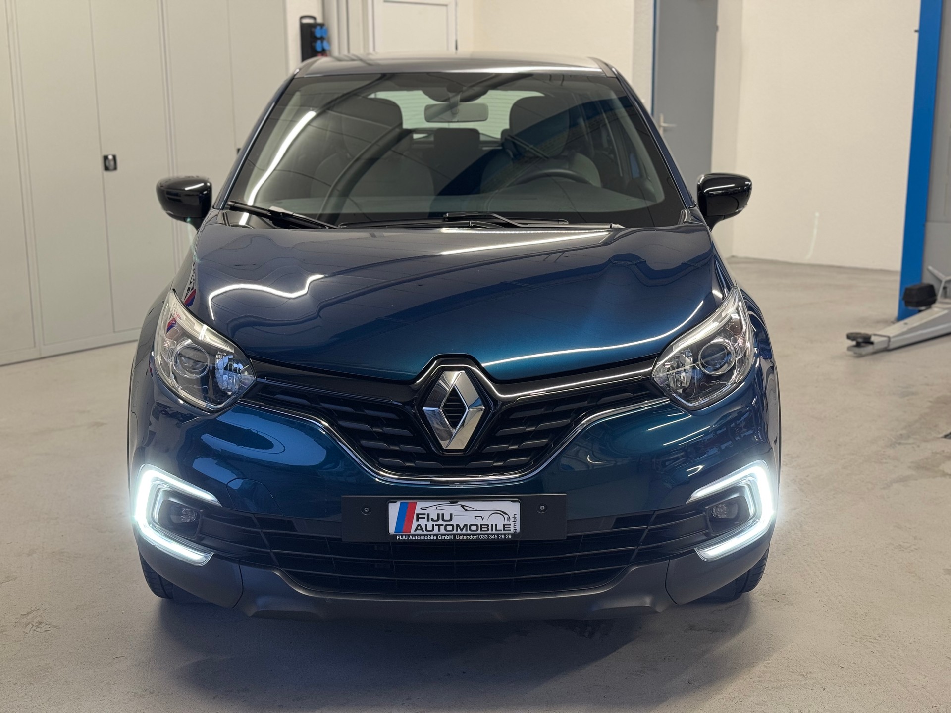 RENAULT Captur 0.9 12V Intens-image-1