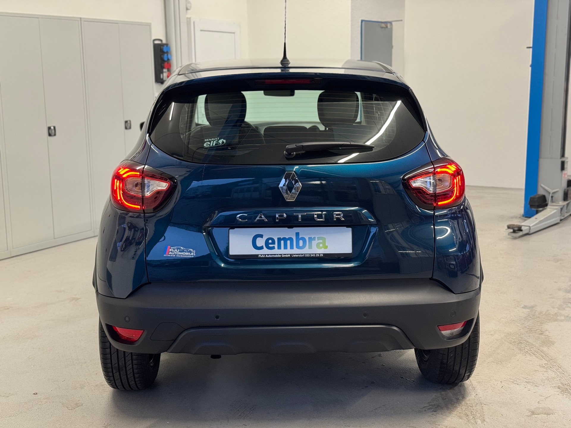 RENAULT Captur 0.9 12V Intens-image-4