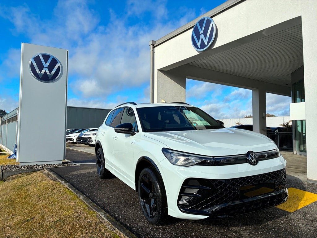 VW Tiguan 2.0 TSI DSG R-Line 4Motion-image-0