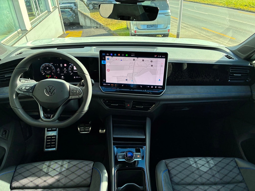 VW Tiguan 2.0 TSI DSG R-Line 4Motion-image-9