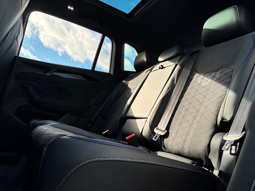 VW Tiguan 2.0 TSI DSG R-Line 4Motion-image-17