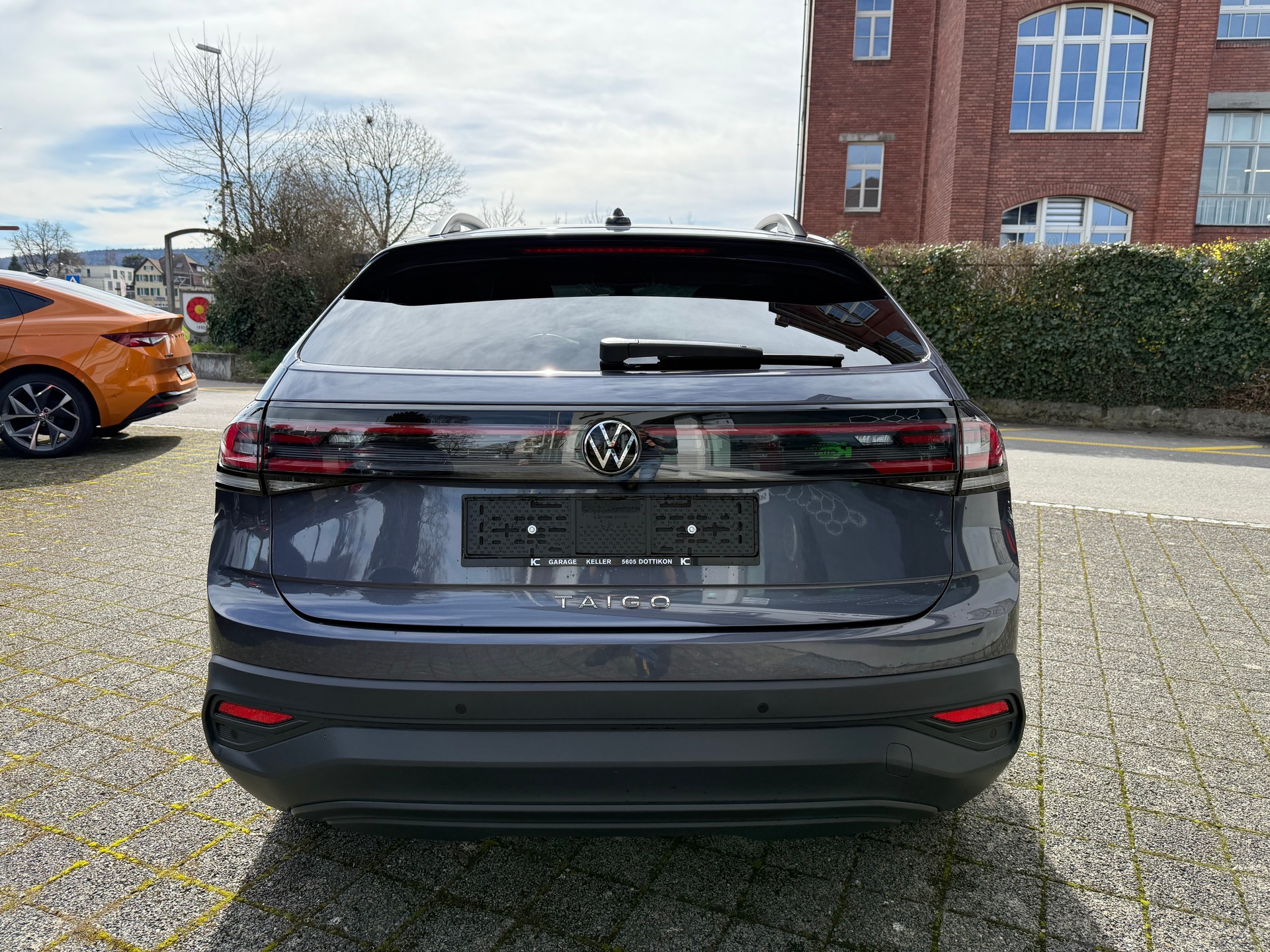 VW Taigo 1.0 TSI Life United DSG-image-3