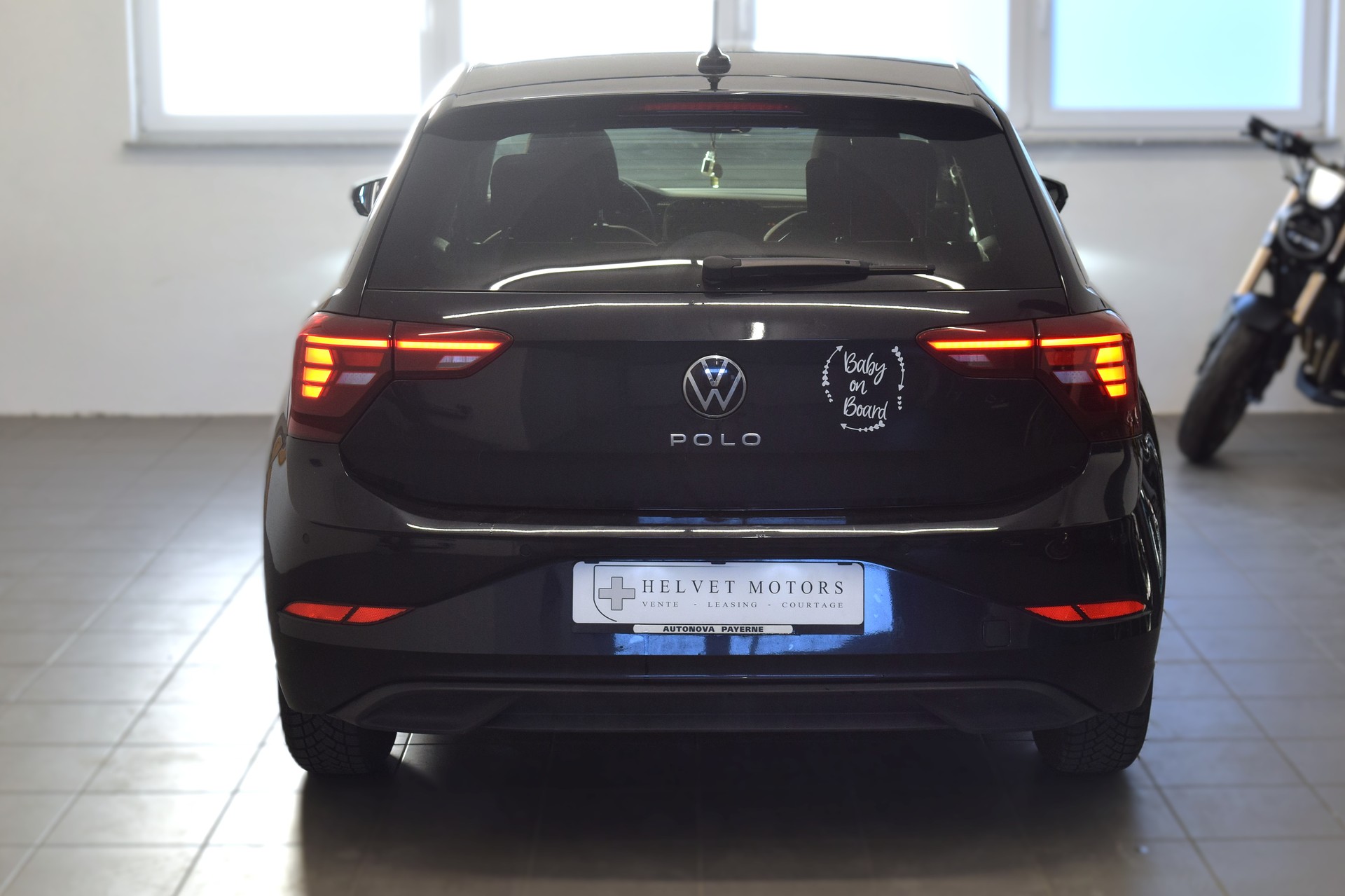 VW Polo 1.0 TSI Life DSG-image-4