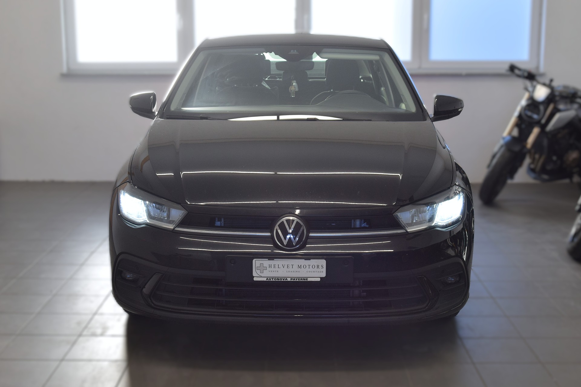 VW Polo 1.0 TSI Life DSG-image-1