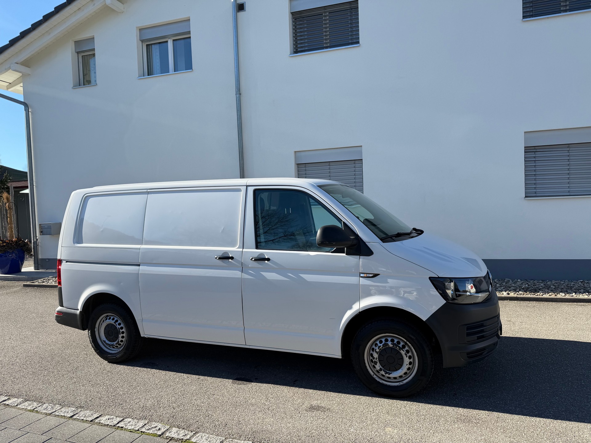 VW T6 2.0 TDI Euro 5-image-3