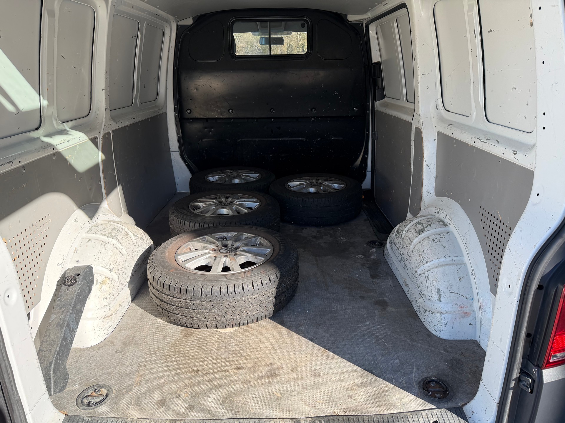 VW T6 2.0 TDI Euro 5-image-21