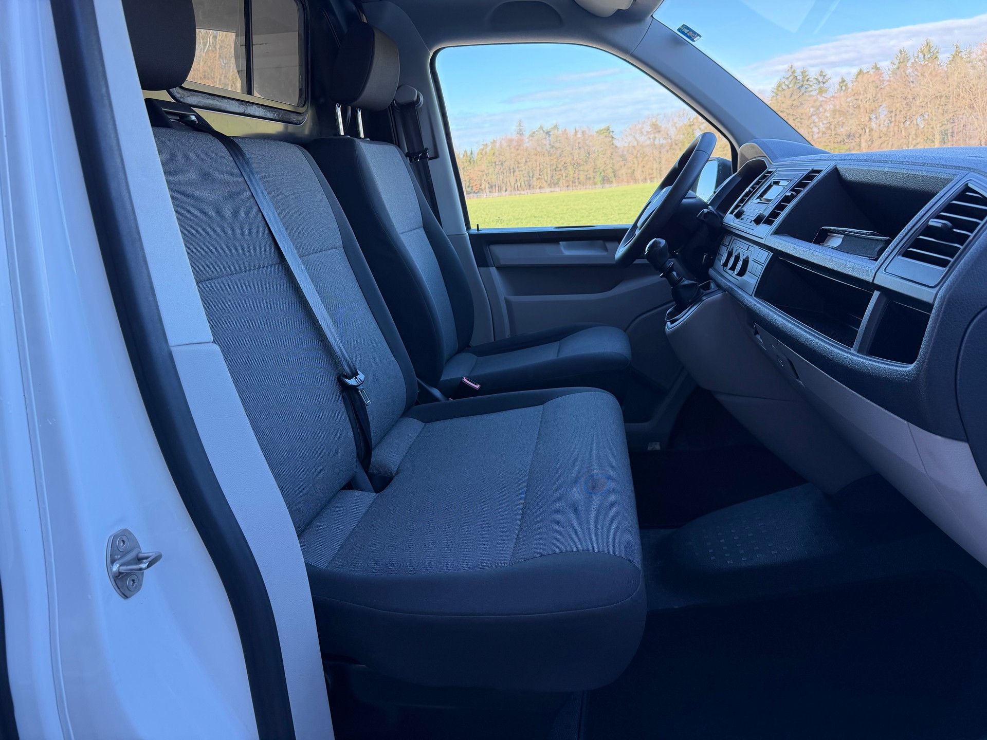 VW T6 2.0 TDI Euro 5-image-16