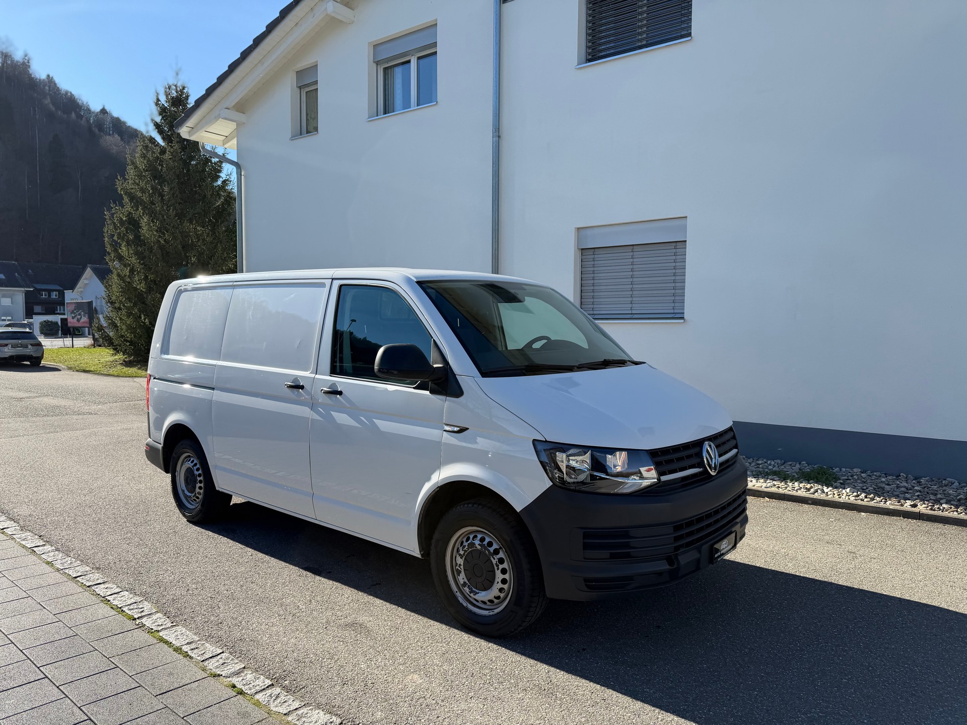 VW T6 2.0 TDI Euro 5-image-2