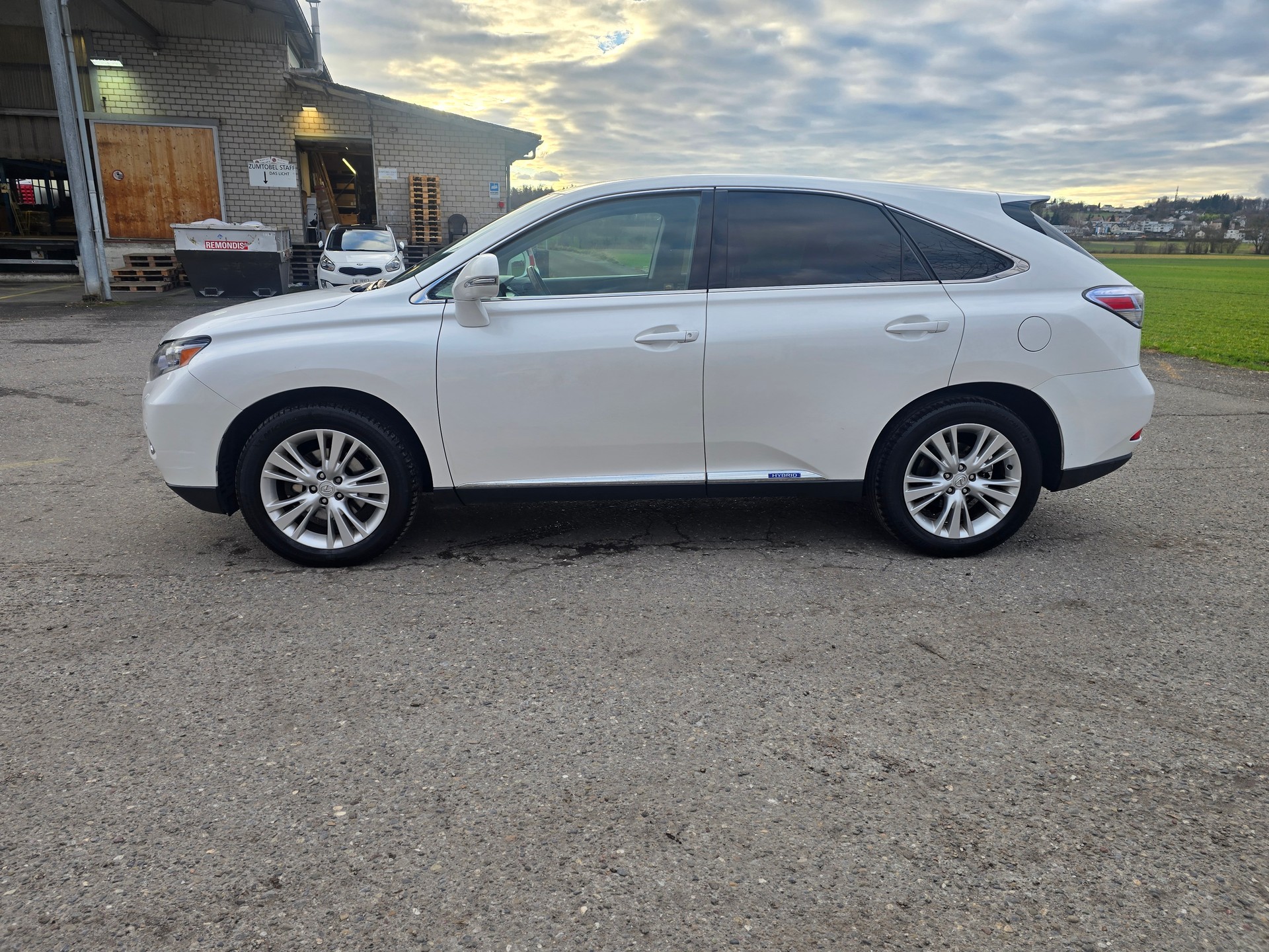 LEXUS RX 450h Limited AWD Automatic-image-8
