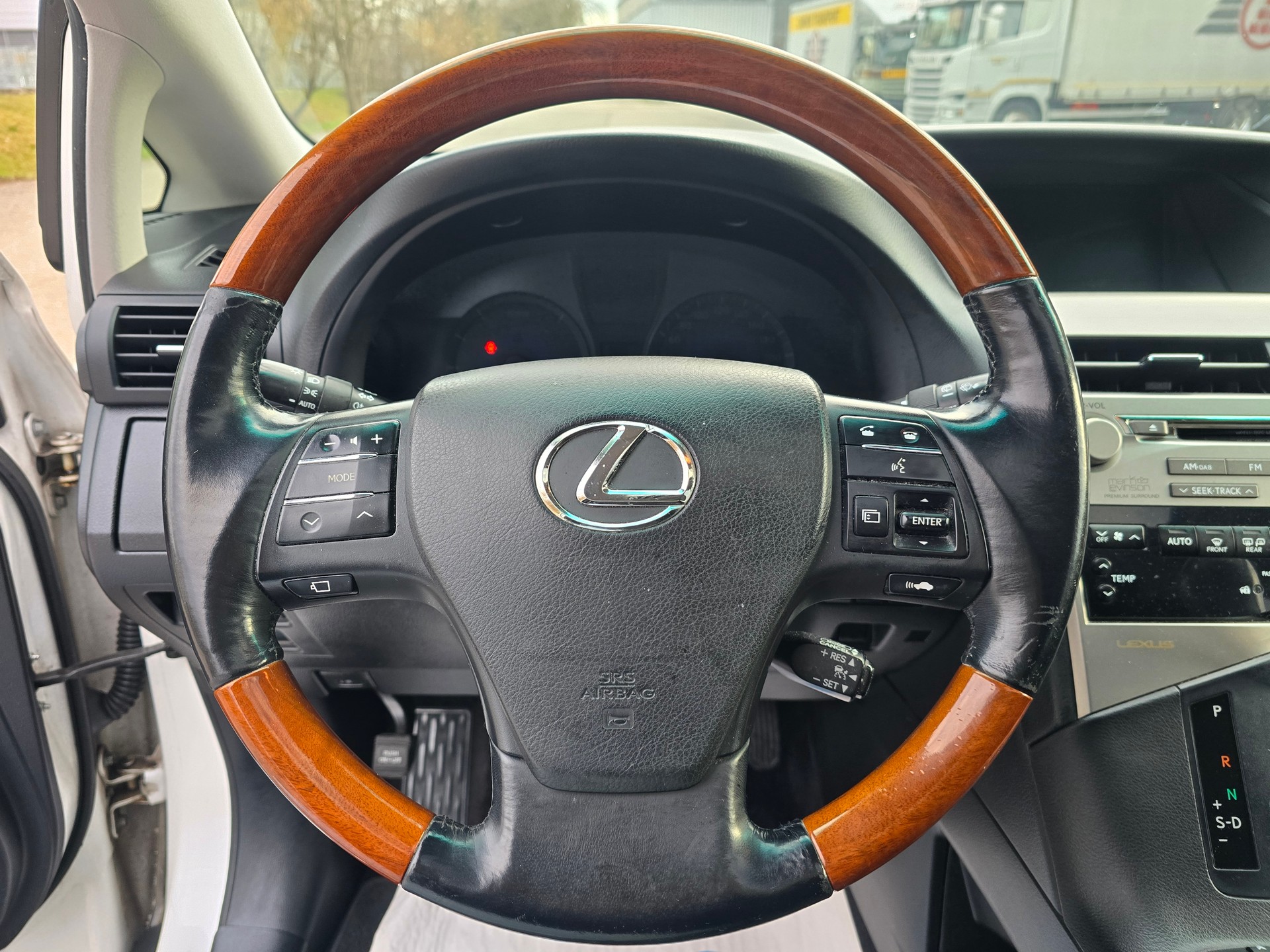 LEXUS RX 450h Limited AWD Automatic-image-17