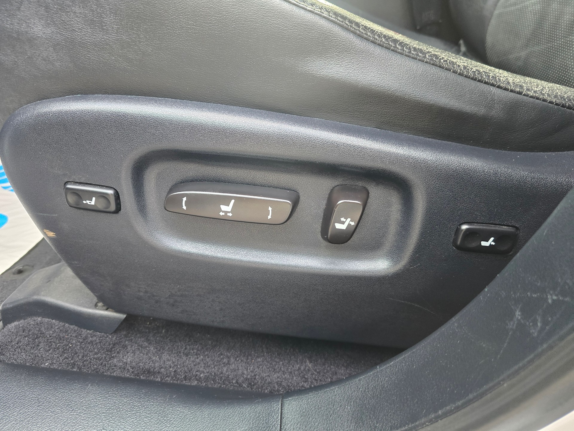 LEXUS RX 450h Limited AWD Automatic-image-16