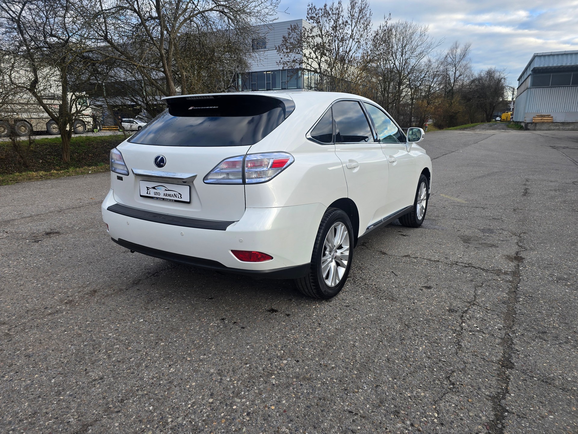 LEXUS RX 450h Limited AWD Automatic-image-4
