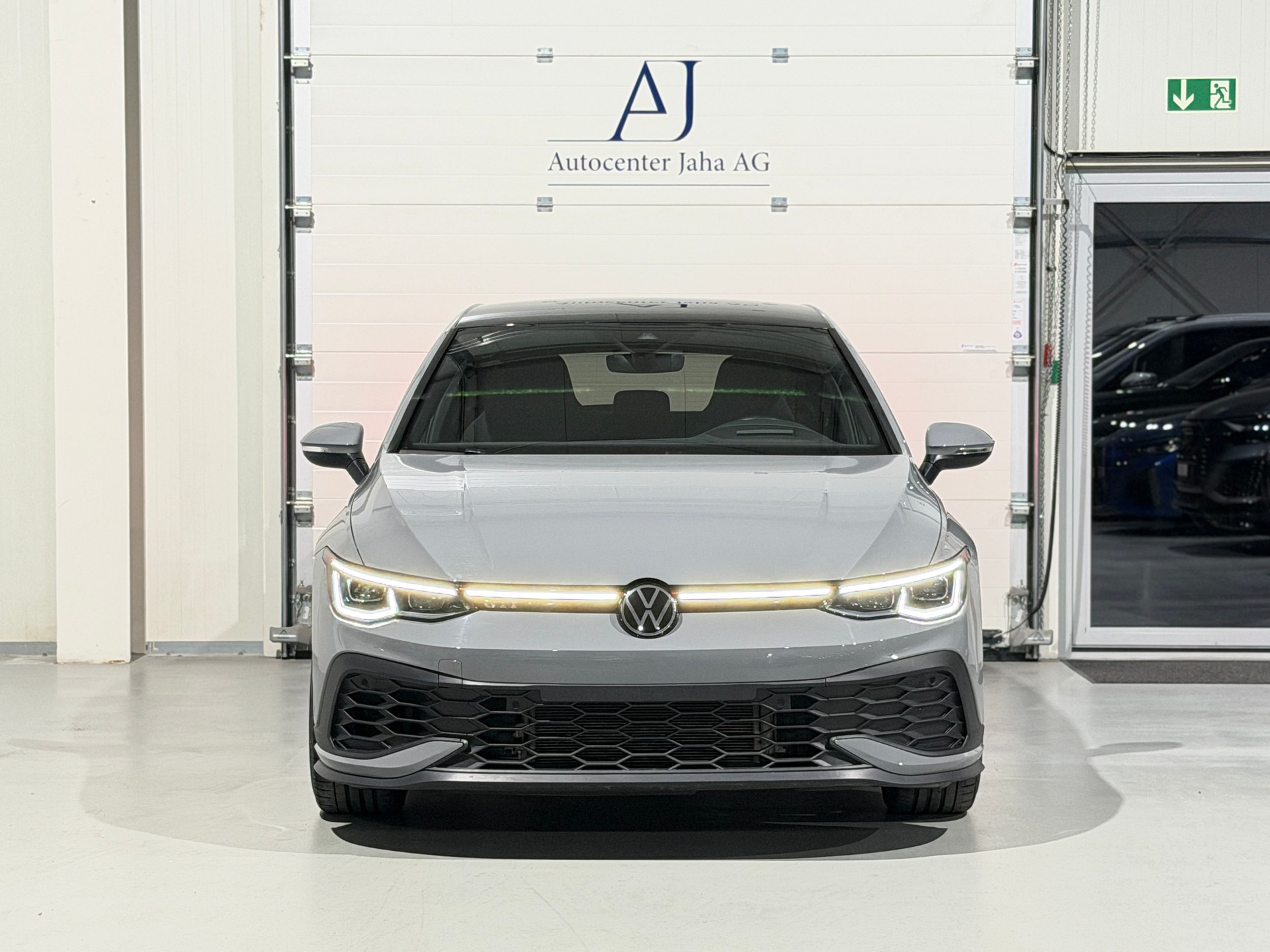 VW Golf 2.0 TSI GTI Clubsport DSG EDITION 45 / Akrapovic-image-3