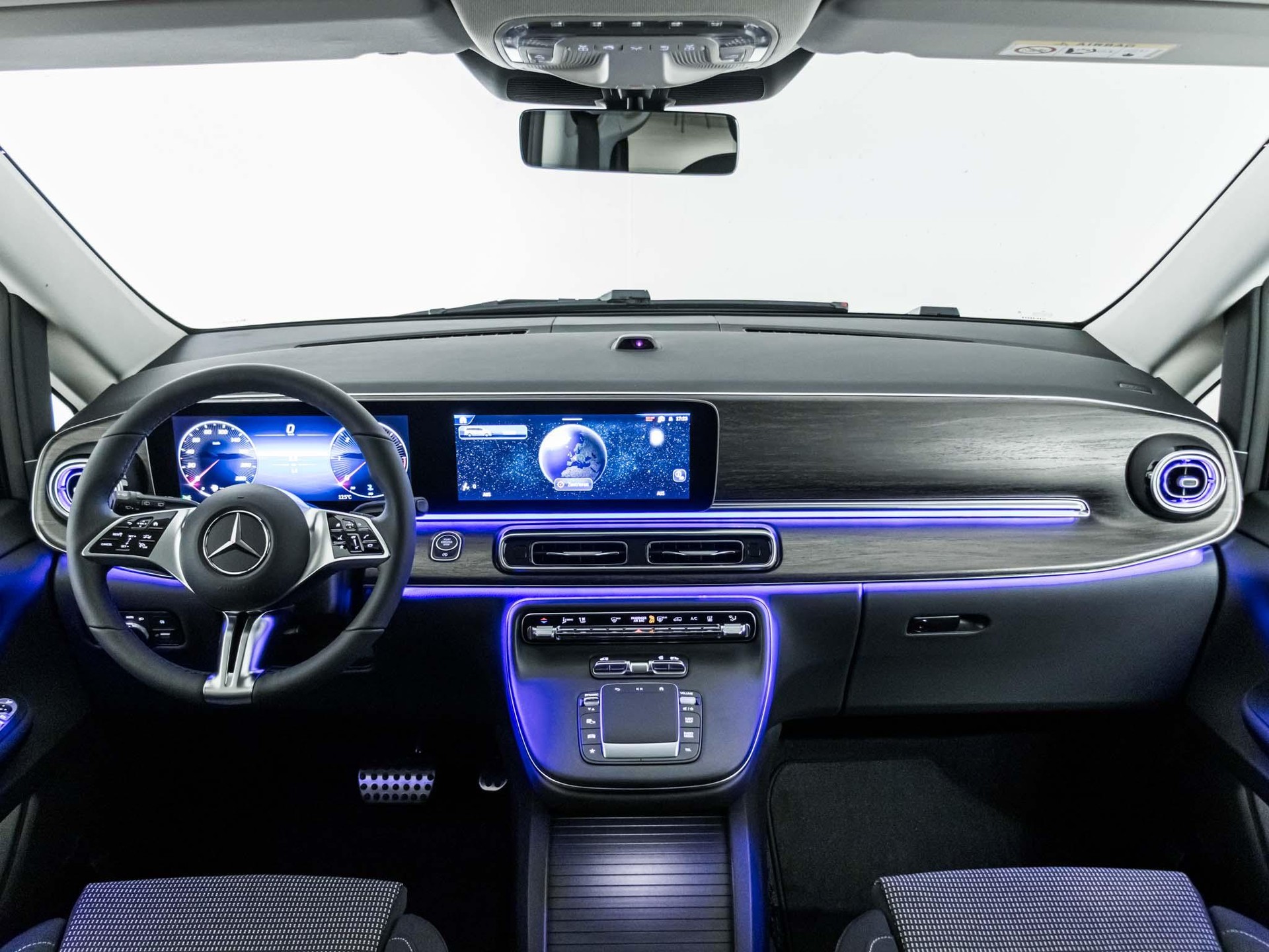 MERCEDES-BENZ V 250 d 4MATIC TREND L-image-11