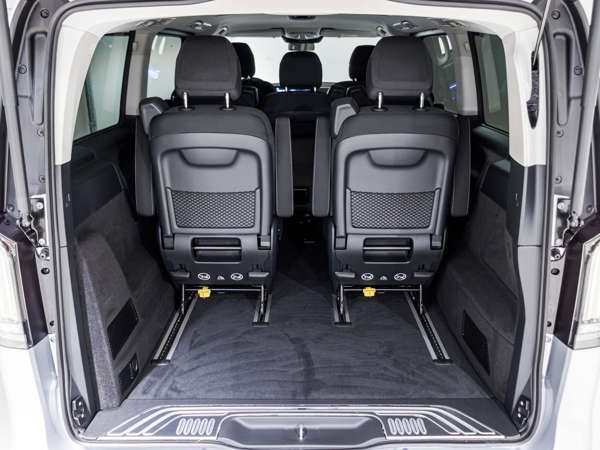 MERCEDES-BENZ V 250 d 4MATIC TREND L-image-12