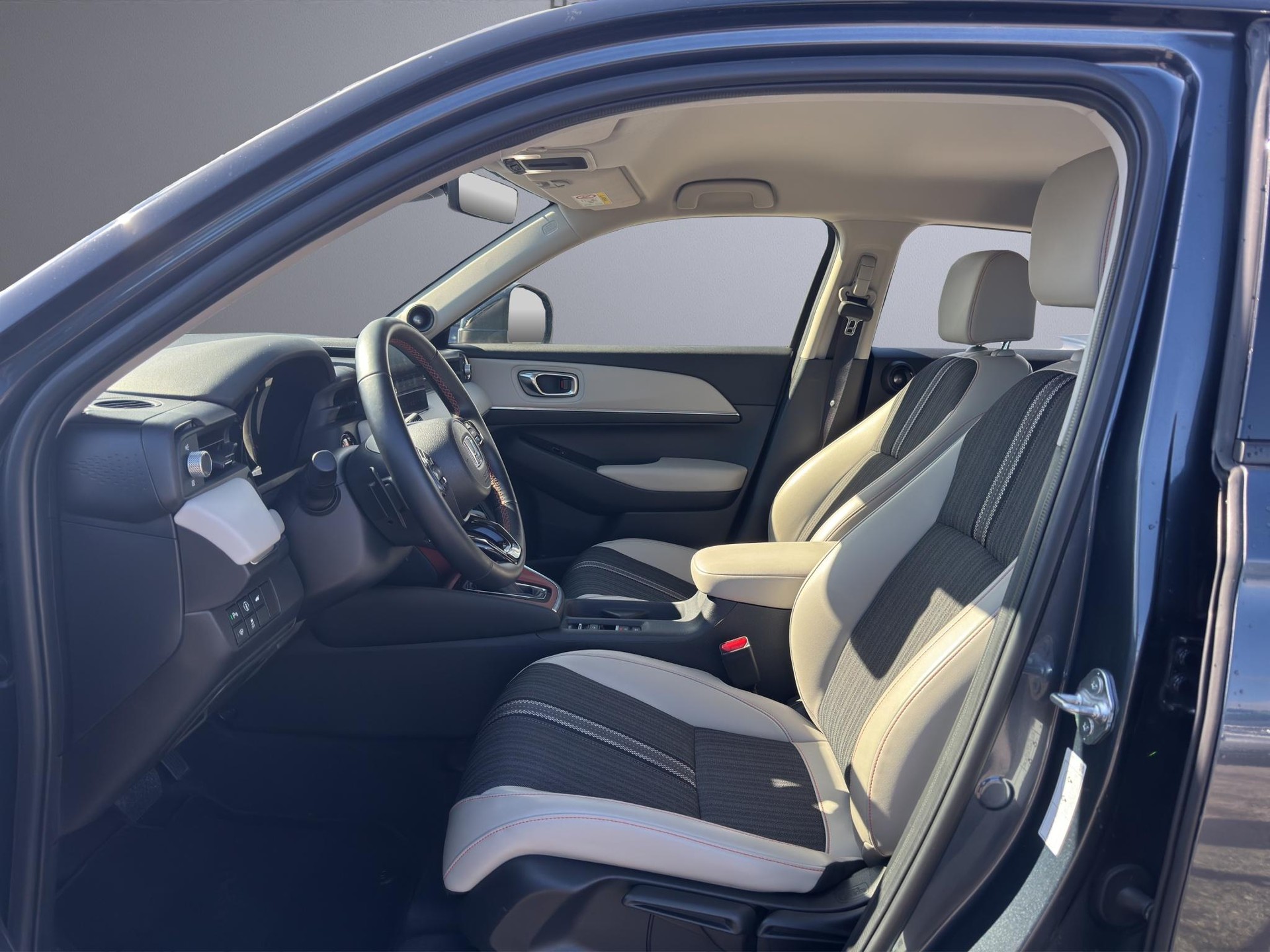 HONDA HR-V 1.5 i-MMD Advance Style-image-11