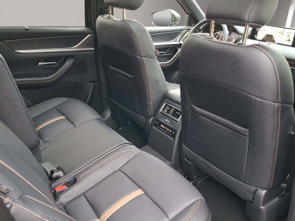 MAZDA CX-80 2.5 PHEV Homura Plus-image-14