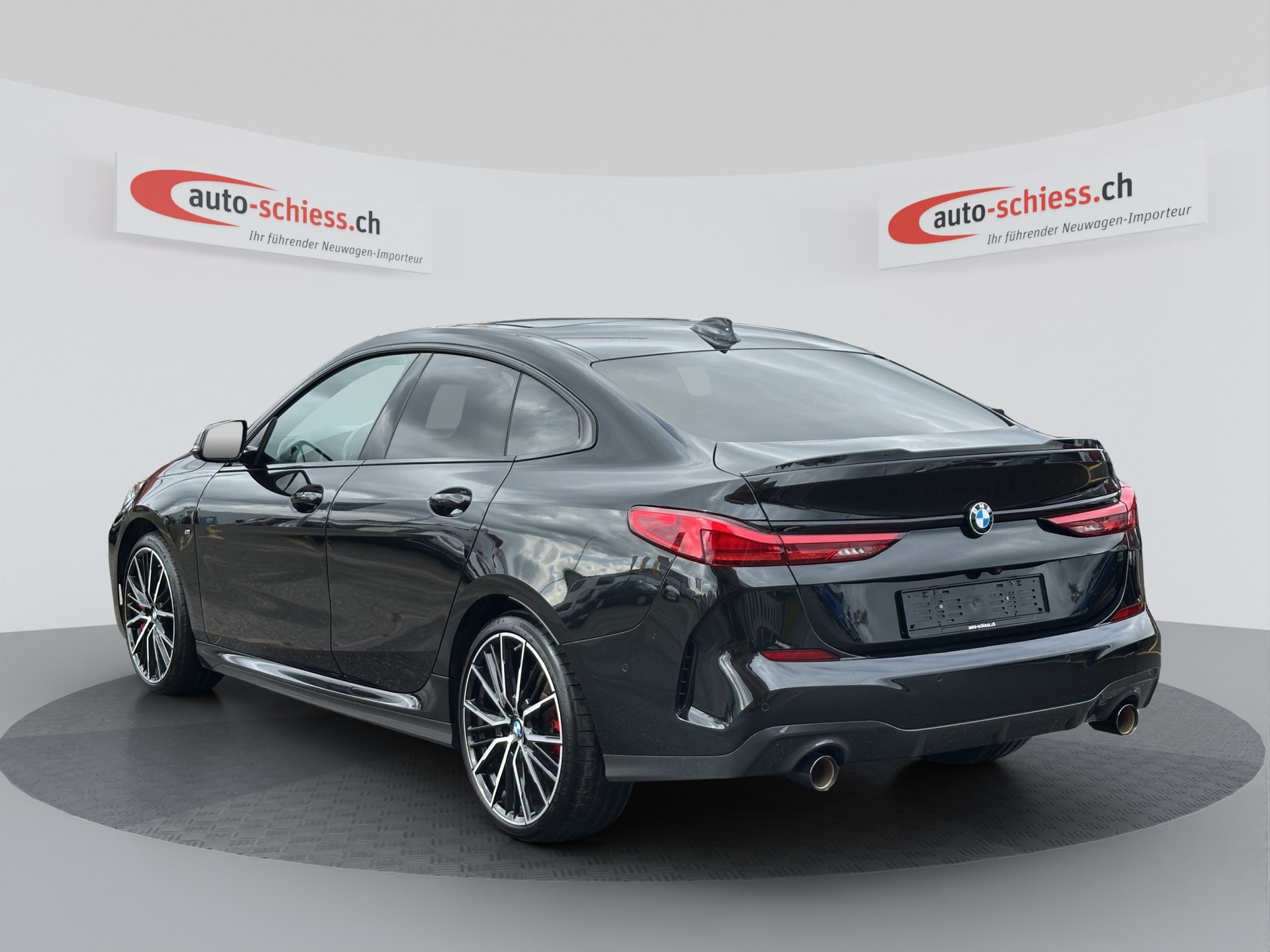 BMW 220i Gran Coupé M Sport Pro Edition Shadow Line Steptronic-image-2