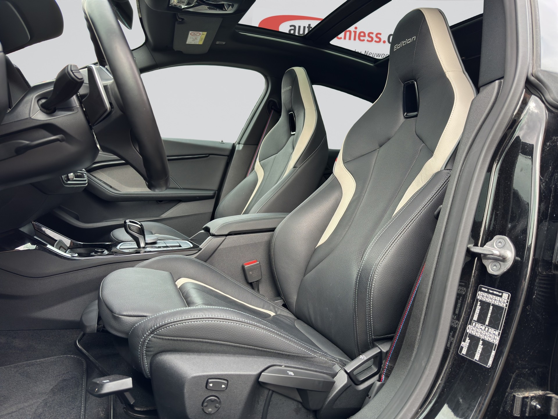 BMW 220i Gran Coupé M Sport Pro Edition Shadow Line Steptronic-image-5