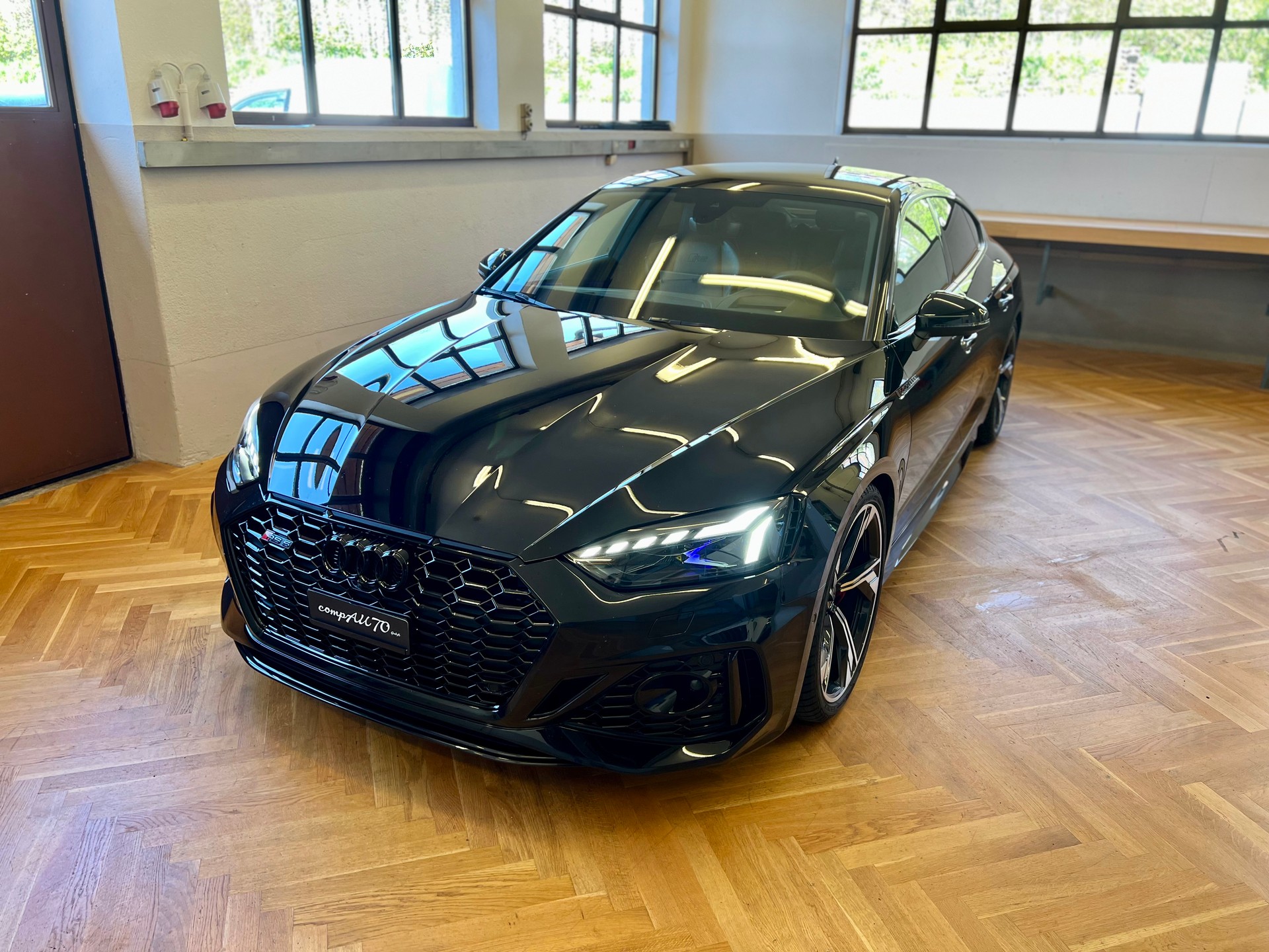 AUDI RS5 Sportback 2.9 TFSI quattro tiptronic *Facelift*-showroom-element-2