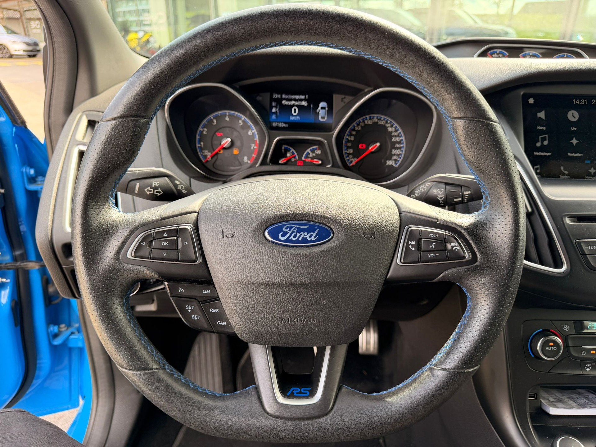 FORD Focus 2.3 EcoBoost RS AWD-image-13