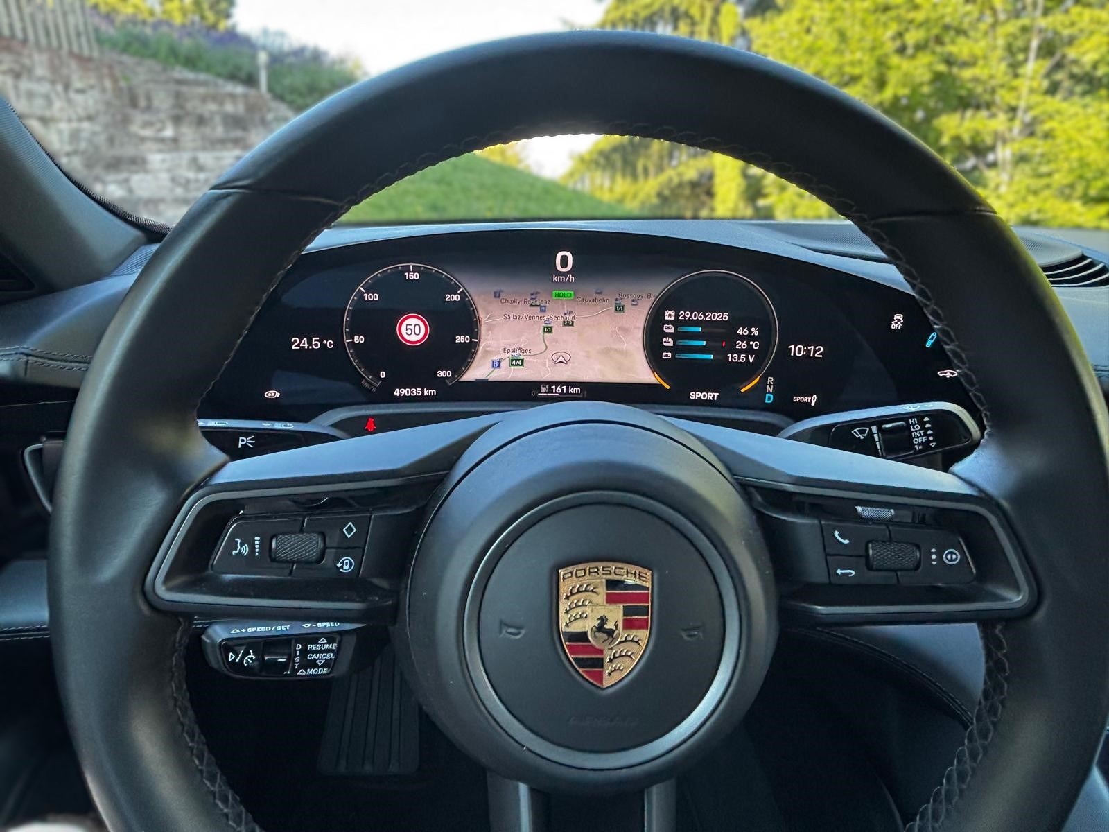 PORSCHE Taycan 4S-image-3