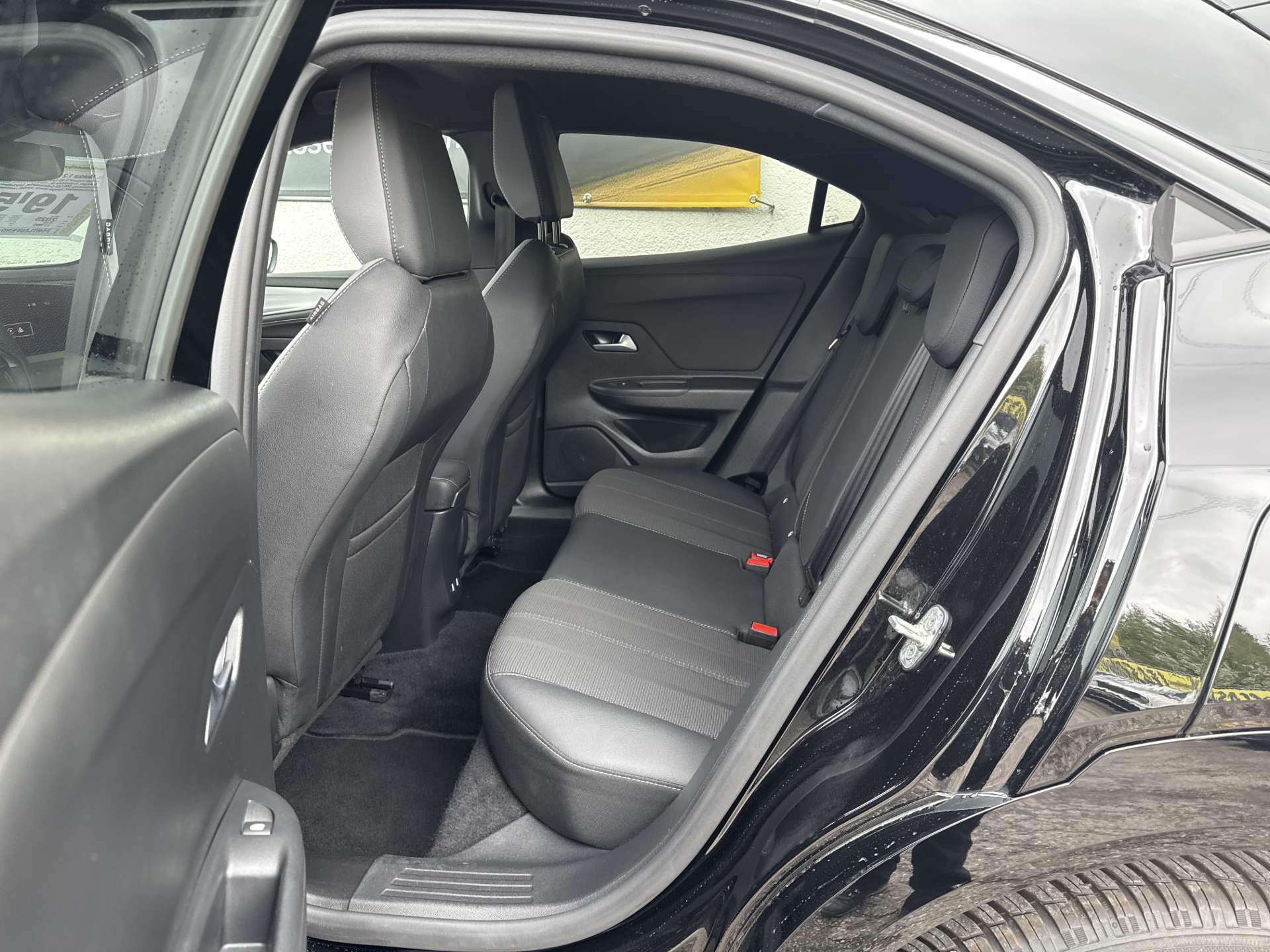 OPEL Mokka 1.2 Direct Injection Turbo GS Automat-image-6