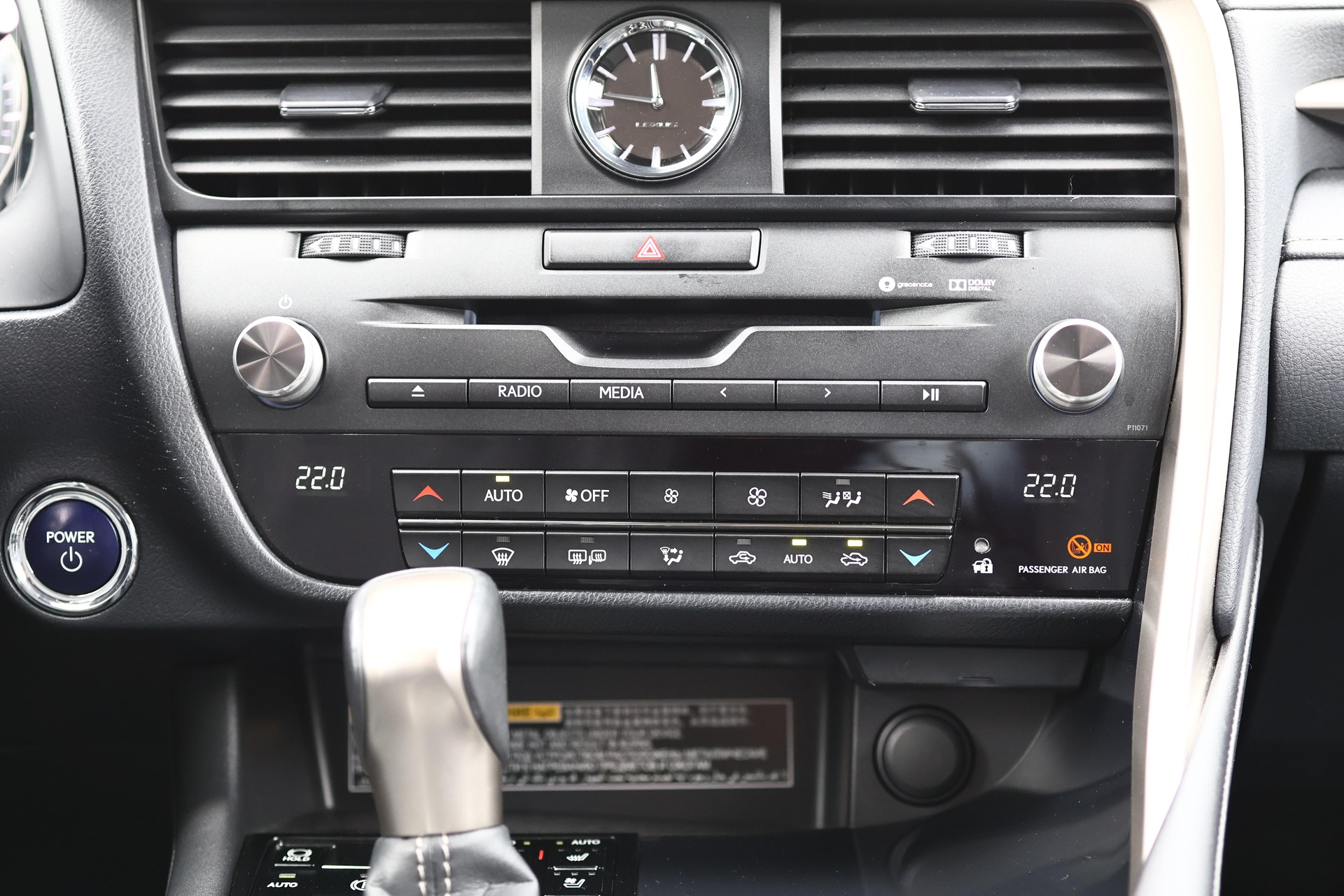 LEXUS RX 450h Comfort * AKTIVIERTE LEXUS GARANTIE * HHC BESTANDEN *-image-19