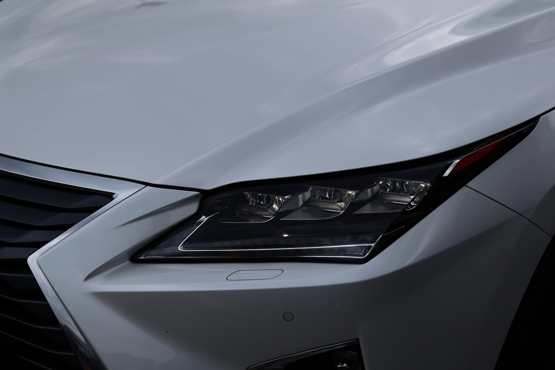 LEXUS RX 450h Comfort * AKTIVIERTE LEXUS GARANTIE * HHC BESTANDEN *-image-3
