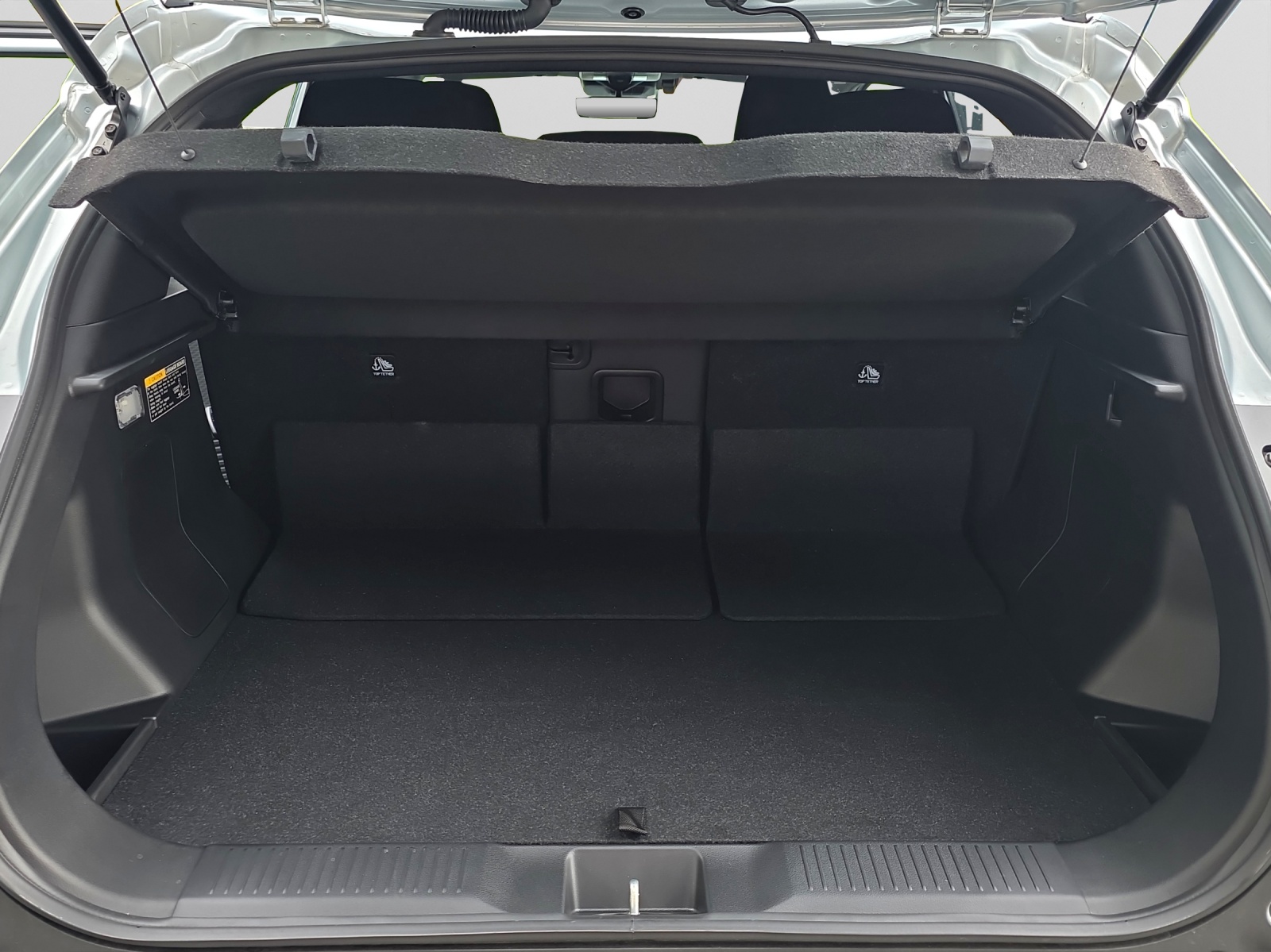 TOYOTA Urban Cruiser Premium AWD-image-13