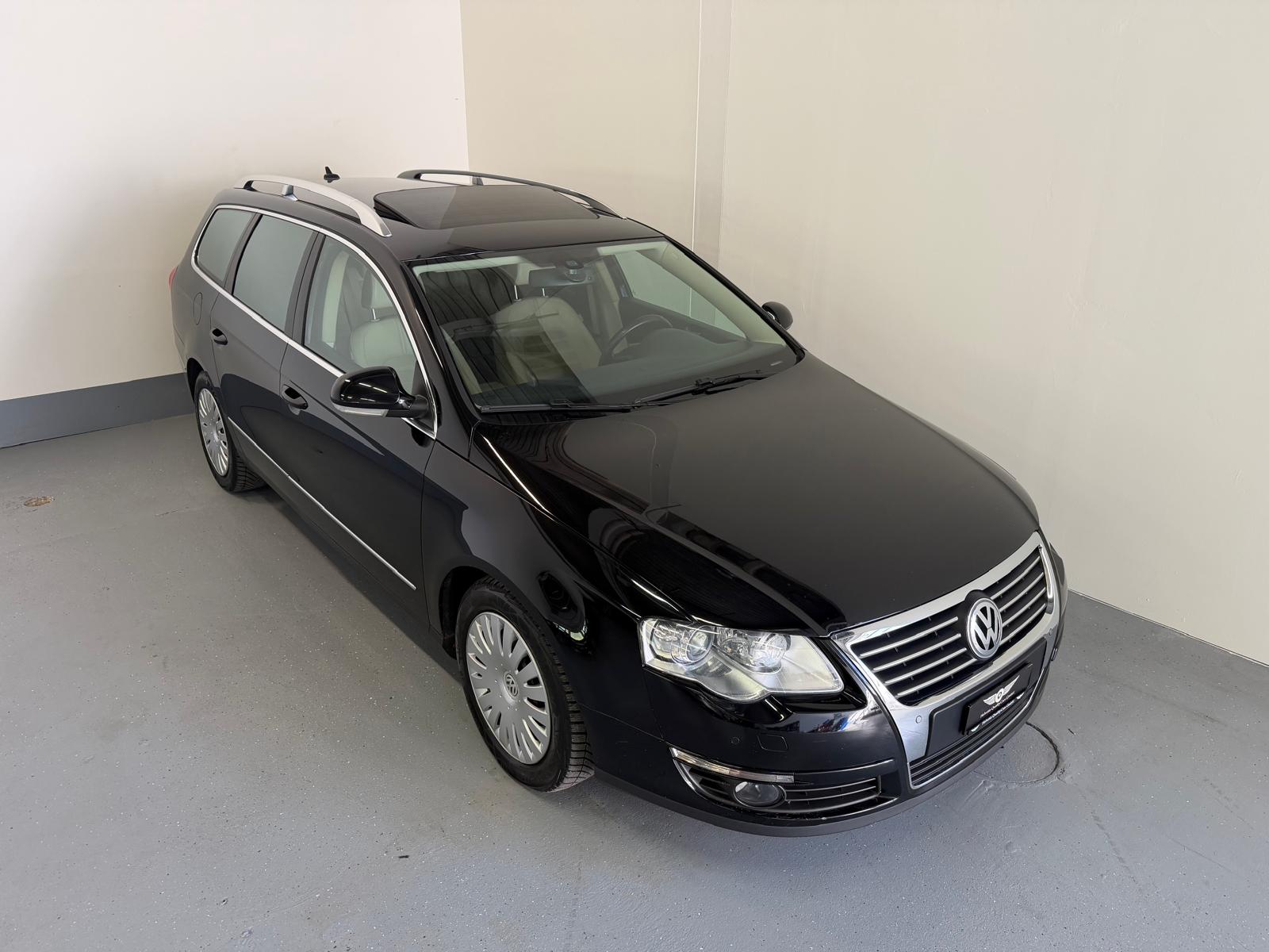 VW Passat Variant 2.0 FSI Highline 4Motion-image-0