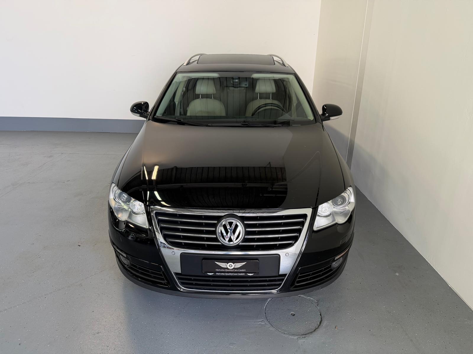 VW Passat Variant 2.0 FSI Highline 4Motion-image-3