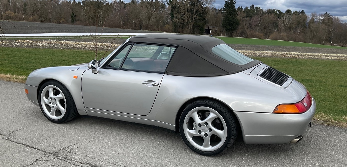 PORSCHE 911 Carrera 4 Cabrio-image-5