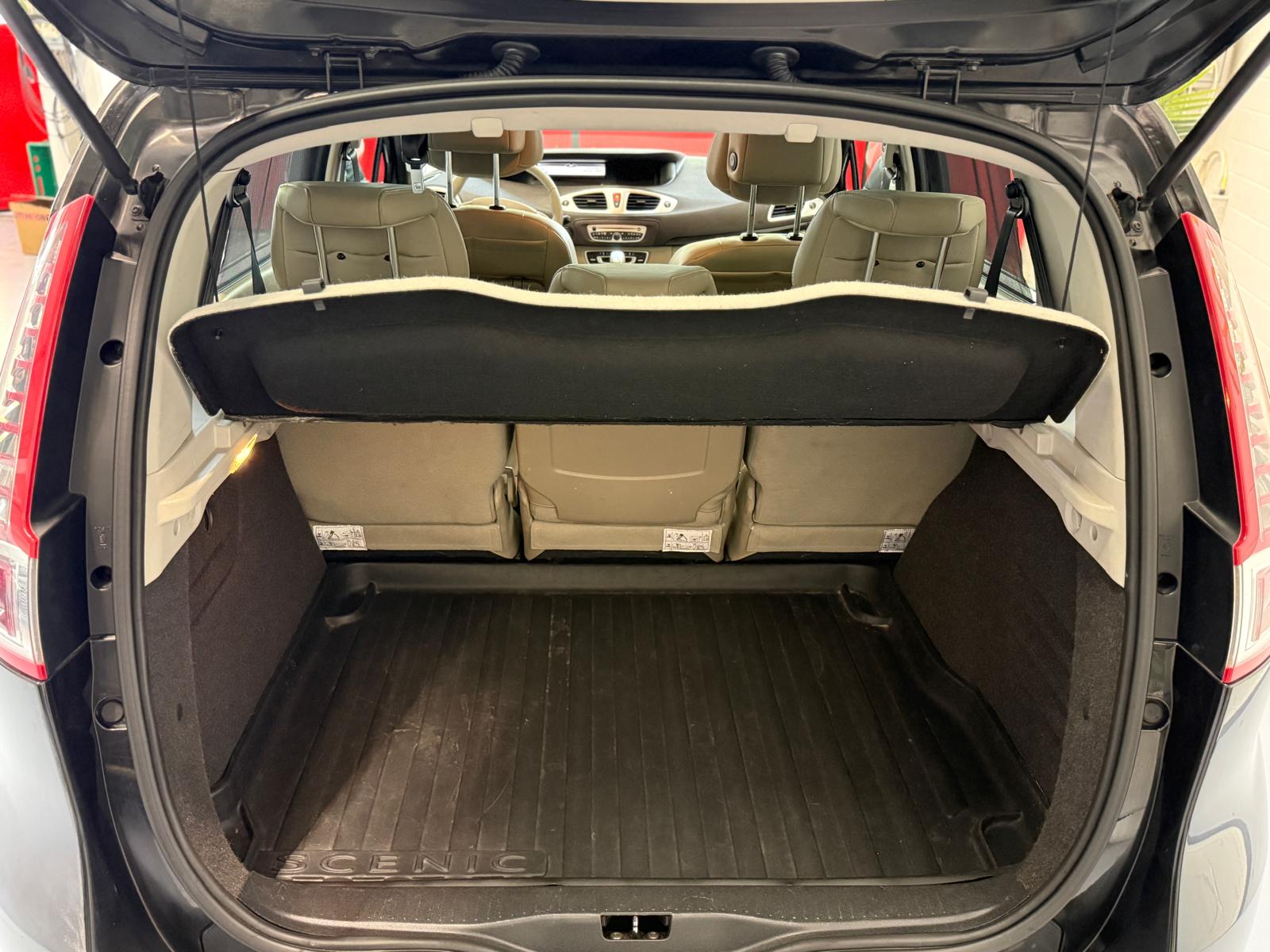 RENAULT Scénic 2.0 16V Expression X-Tronic CVT-image-15