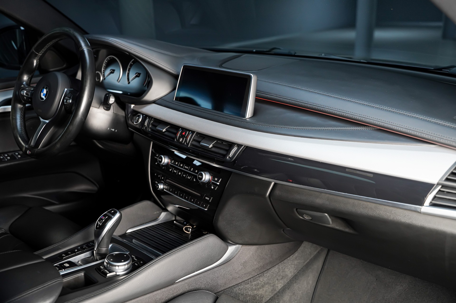 BMW X6 M50d Steptronic-image-17