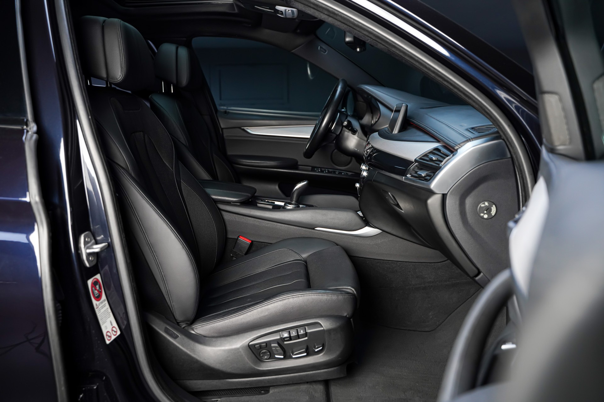 BMW X6 M50d Steptronic-image-15