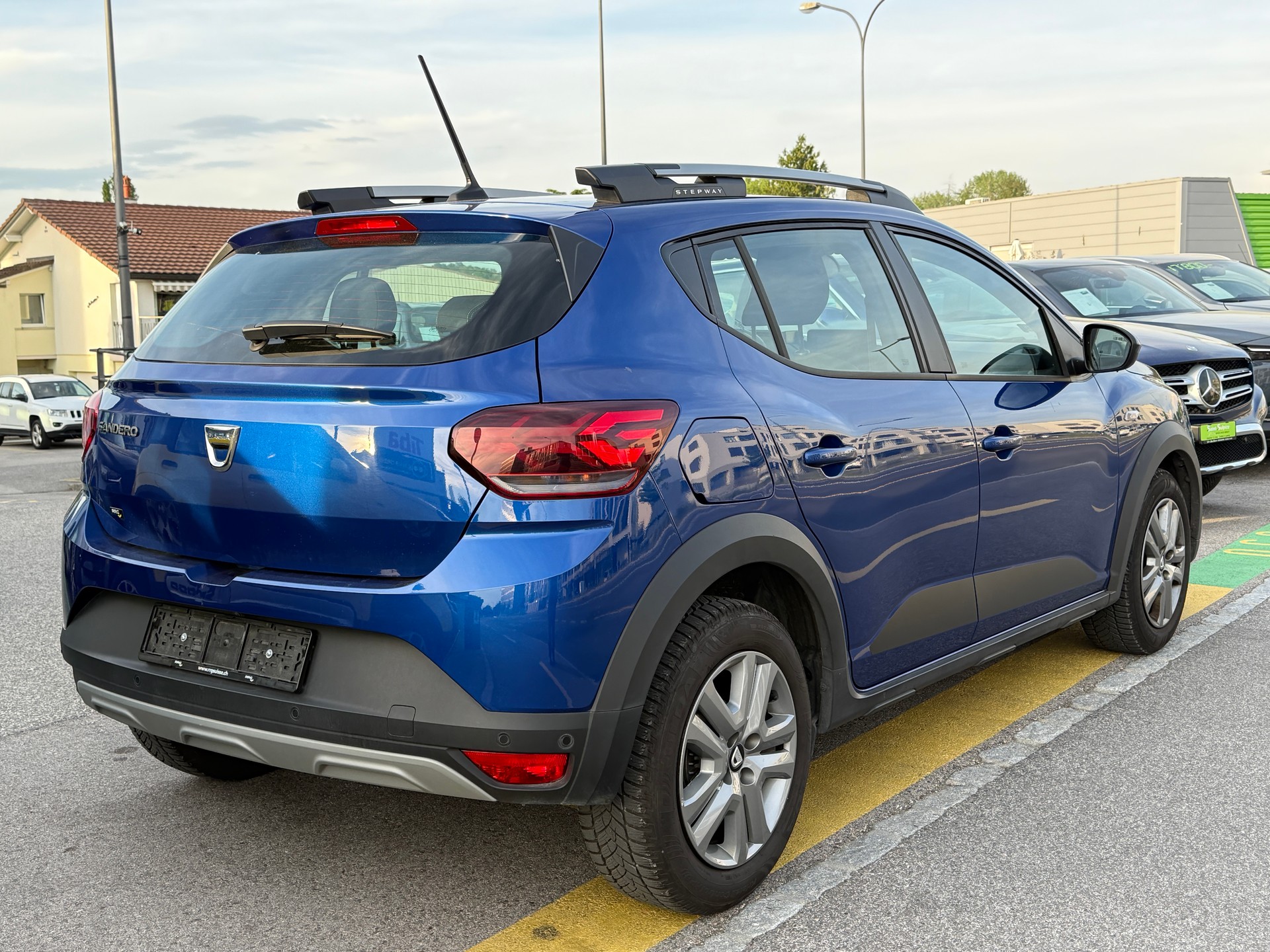 DACIA Sandero Stepway TCe 90 Comfort - Peu de Kilométrage - Navigation - Caméra - Nouvelle Expertise - NEU MFK : 05-2026-image-6