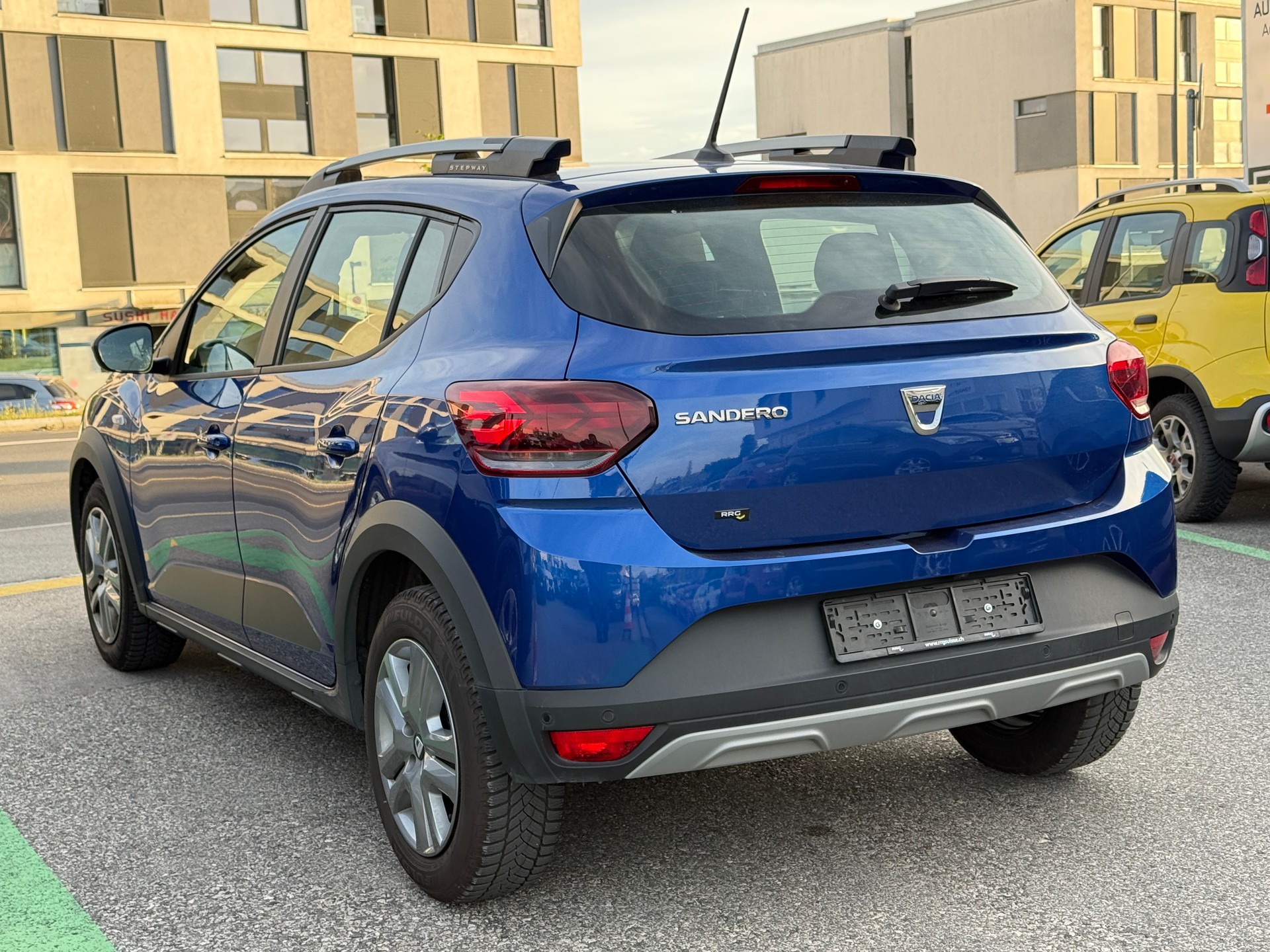DACIA Sandero Stepway TCe 90 Comfort - Peu de Kilométrage - Navigation - Caméra - Nouvelle Expertise - NEU MFK : 05-2026-image-13