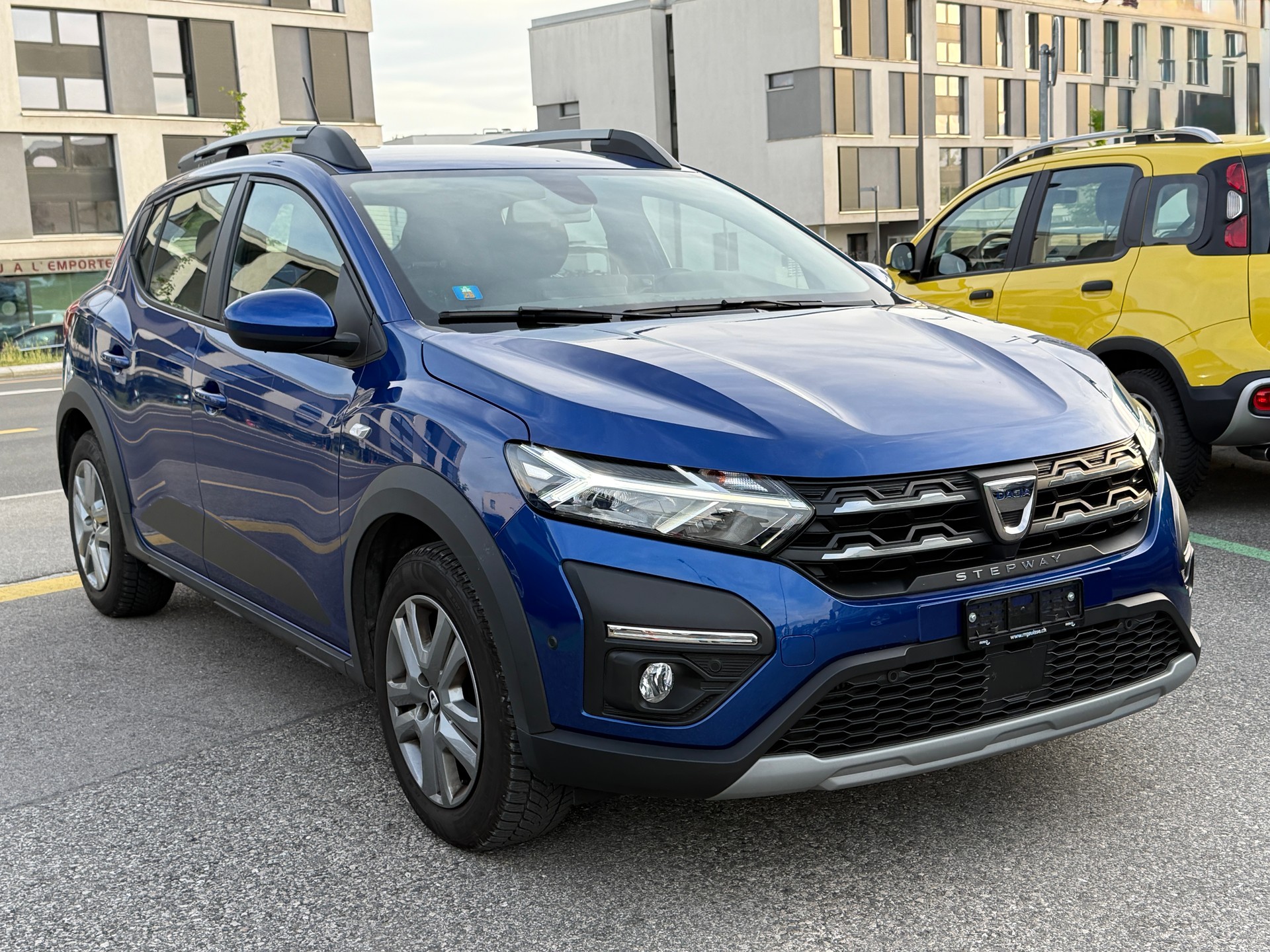 DACIA Sandero Stepway TCe 90 Comfort - Peu de Kilométrage - Navigation - Caméra - Nouvelle Expertise - NEU MFK : 05-2026-image-5