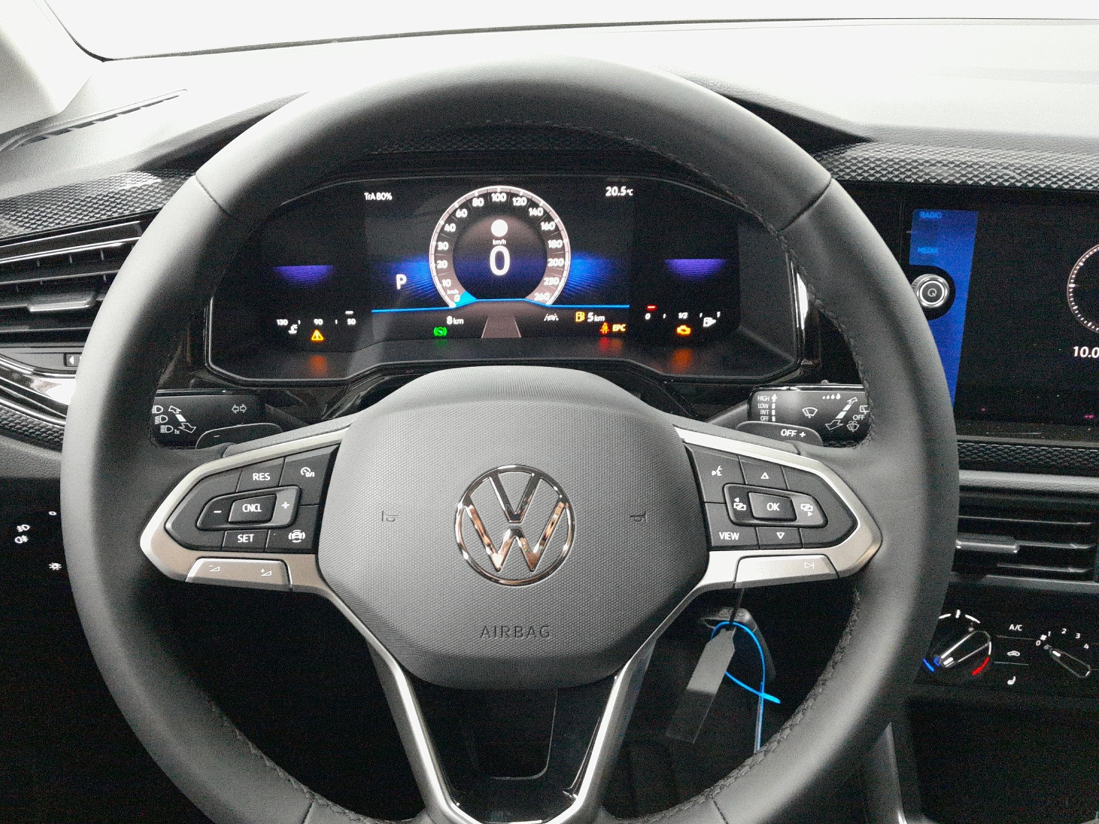VW Polo 1.0 TSI Life DSG-image-9