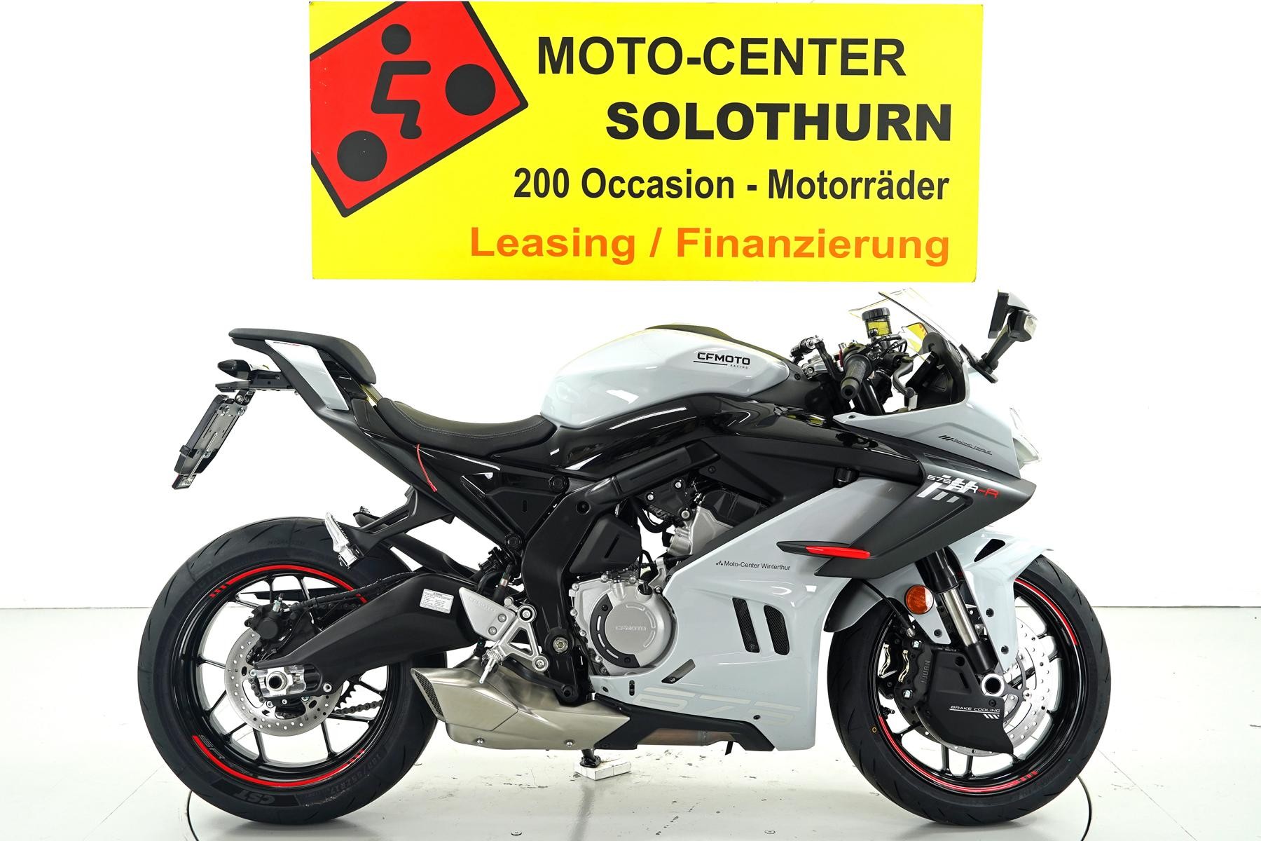 CF MOTO 675 SR-R ABS