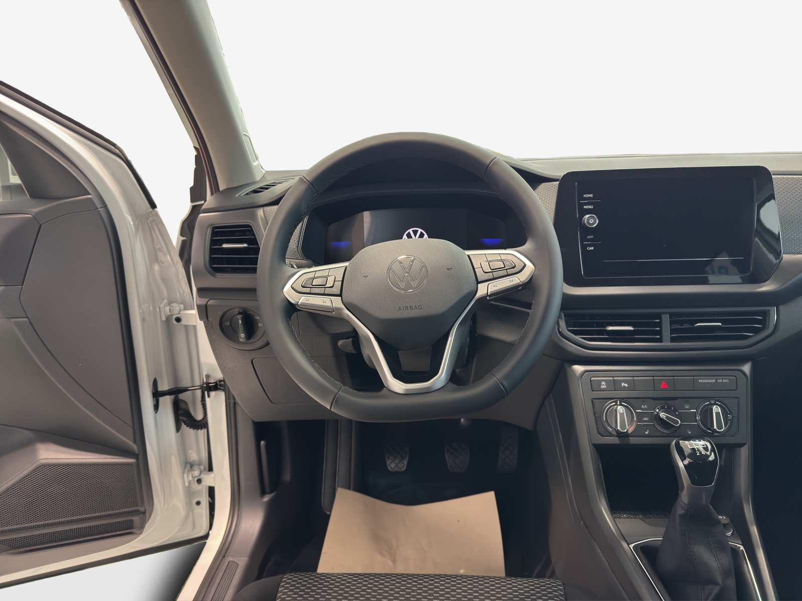 VW T-Cross 1.0 TSI-image-8