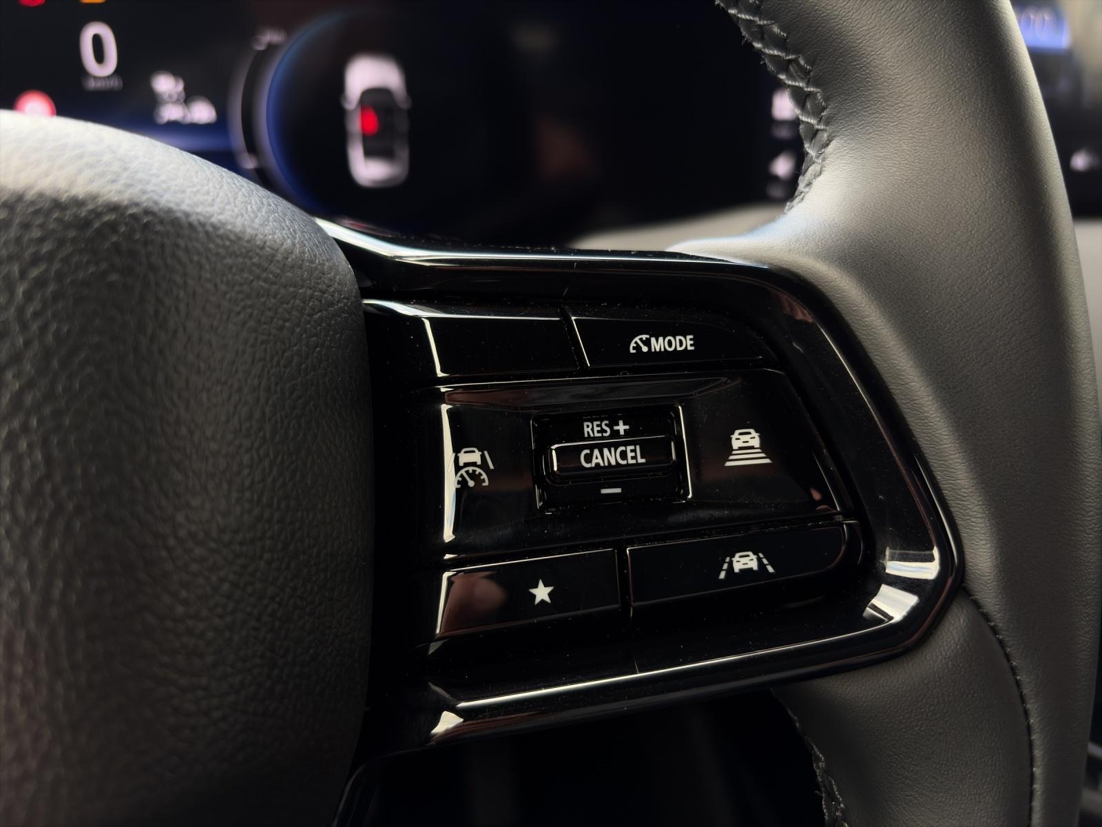 TOYOTA Urban Cruiser Trend AWD-image-16