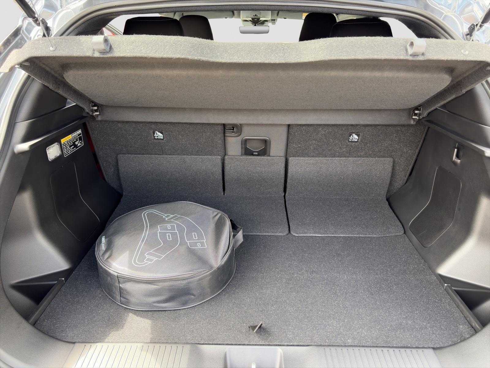 TOYOTA Urban Cruiser Trend AWD-image-11