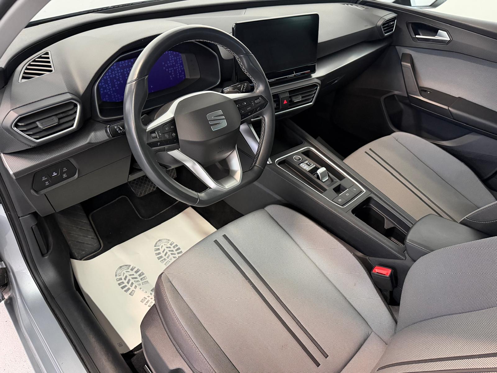 SEAT Leon ST 2.0 TDI EVO DSG Style-image-14