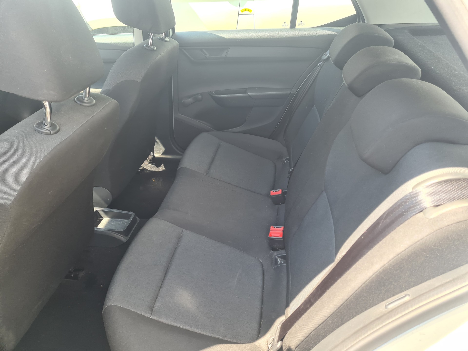 SKODA Fabia 1.2 TSI Active-image-5