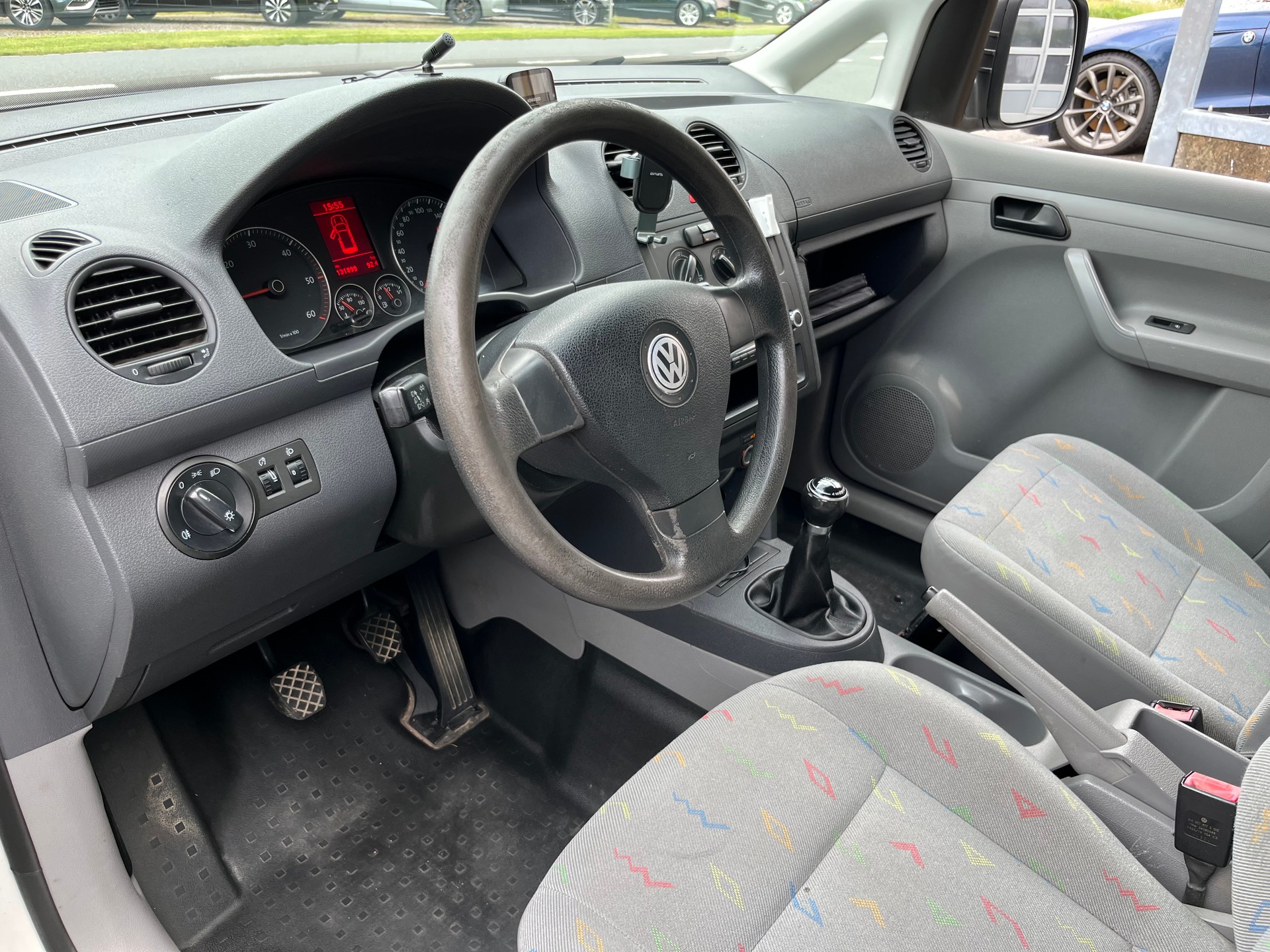 VW Caddy 1.9TDI PD 4Motion+++FRISCH AB MFK+++ANHÄNGERKUPPLUNG 1500KG+++-image-9