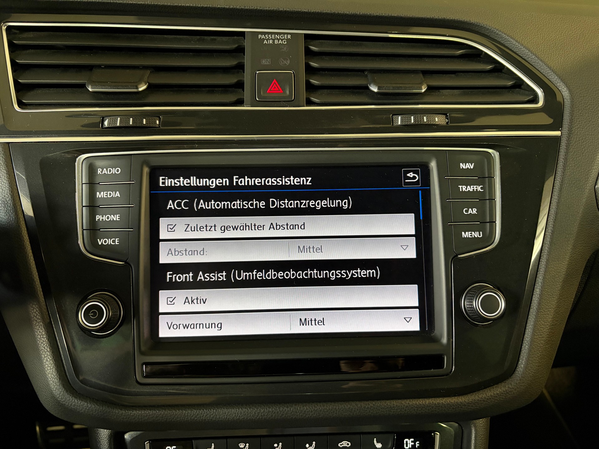 VW Tiguan 2.0TSI Highline 4Motion DSG***R-Line***-image-16